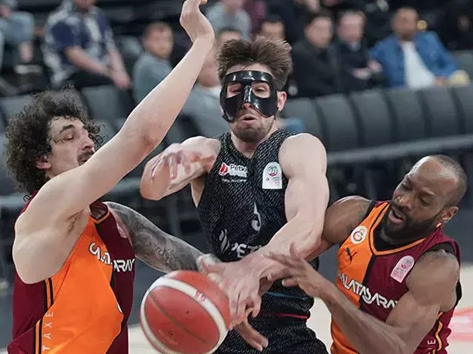 Galatasaray 81-86 Aliağa Petkimspor