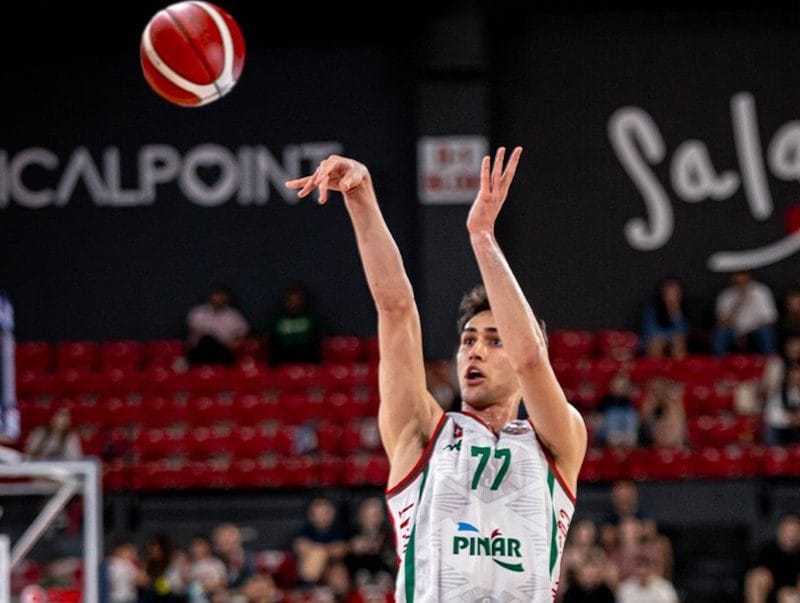 U18'de Yarı Finalistler Belli Oldu