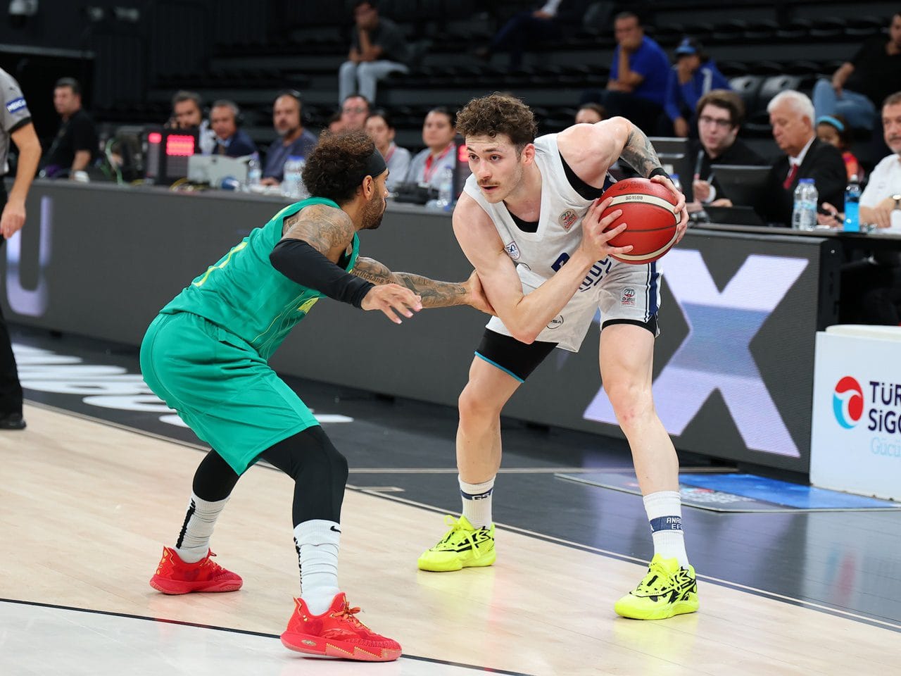 Anadolu Efes – Esenler Erokspor-26-09-2025