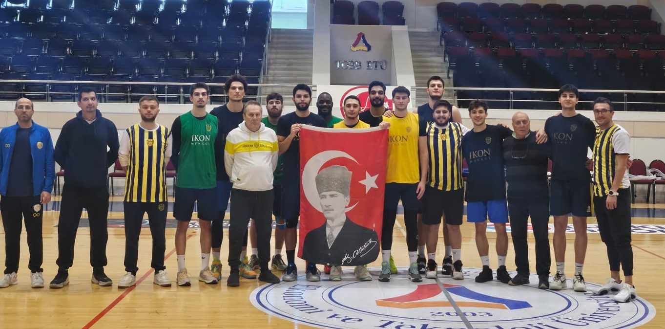 Antrenmanlarda Cumhuriyet Bayramı Kutlamaları