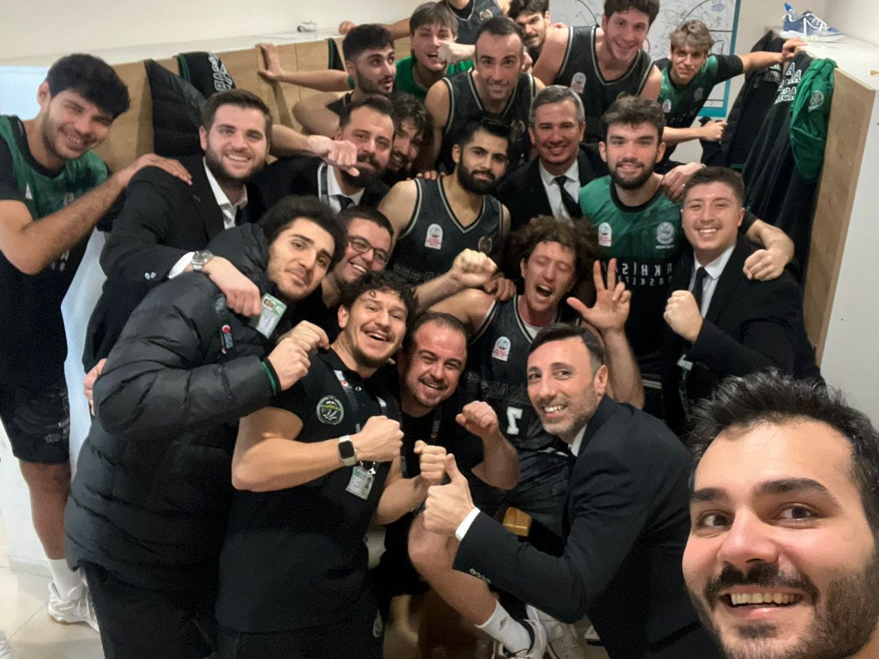 Akhisar Bld-04-01-2026