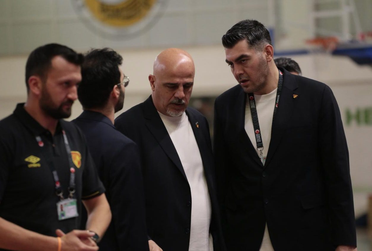 Rüçhan Tamsöz: Göztepe’de Hedef Günü Kurtarmak Değil, Kalıcı Başarı Rüçhan Tamsöz: Göztepe’de Hedef Günü Kurtarmak Değil, Kalıcı Başarı