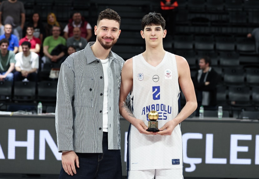 BGL Dörtlü Finali’nin MVP'si Darius Karutasu...