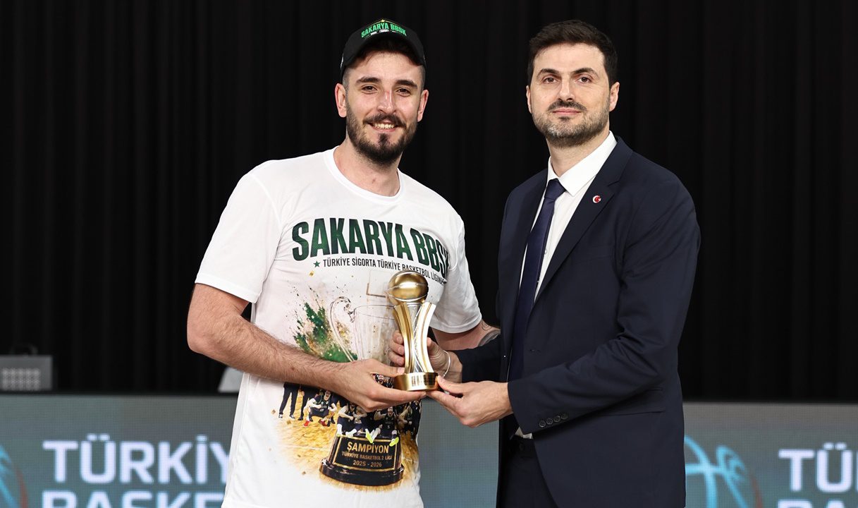 TB2L'de Sakarya BŞB Şampiyon