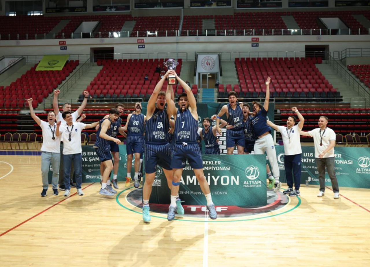 U16 Şampiyonu-Anadolu Efes-24-05-2026