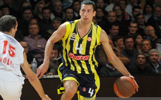 Eski Fenerbahçeli Roko, Oğlunun Koçu... Luka Ukic 37 Sayı...