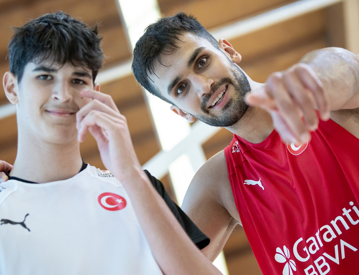 Milliler Almanya'da Çalışıyor