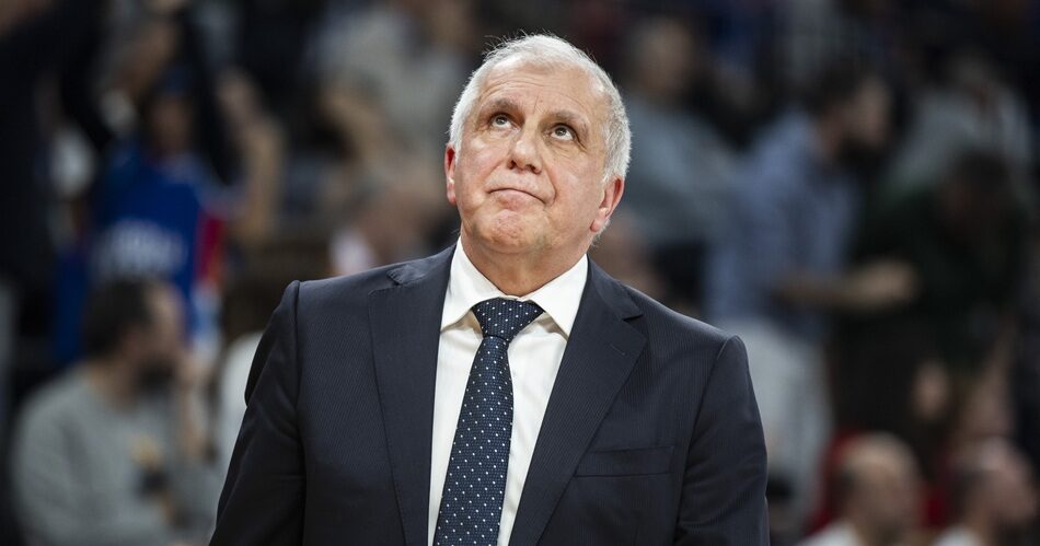 Anadolu Efes Istanbul v Partizan Mozzart Bet Belgrade - Turkish Airlines EuroLeague
